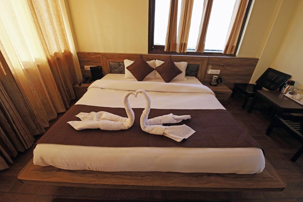 Harmony Blue Mcleodganj Hotel McLeod Ganj Exterior photo