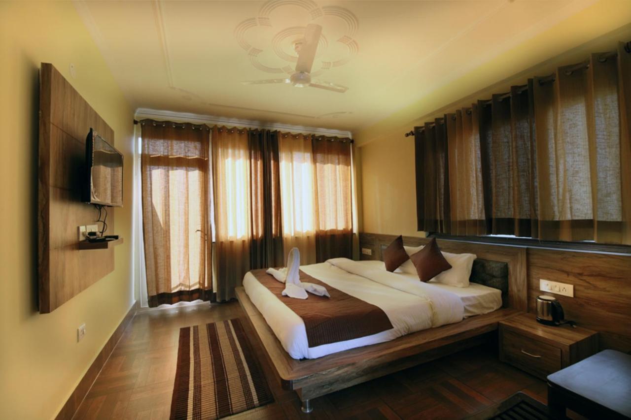 Harmony Blue Mcleodganj Hotel McLeod Ganj Exterior photo